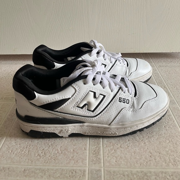 NEW BALANCE SNEAKERS - Picture 2 of 5